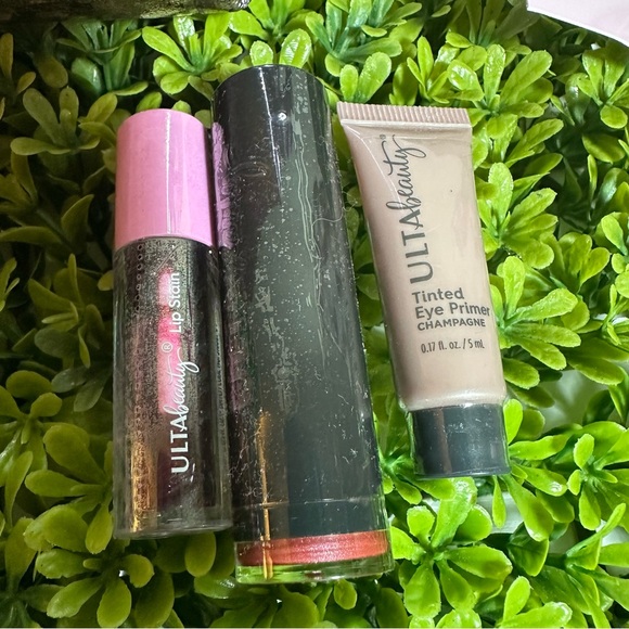 NWT Ulta Beauty Metallic Makeup and Makeup Bag Set - Picture 4 of 12